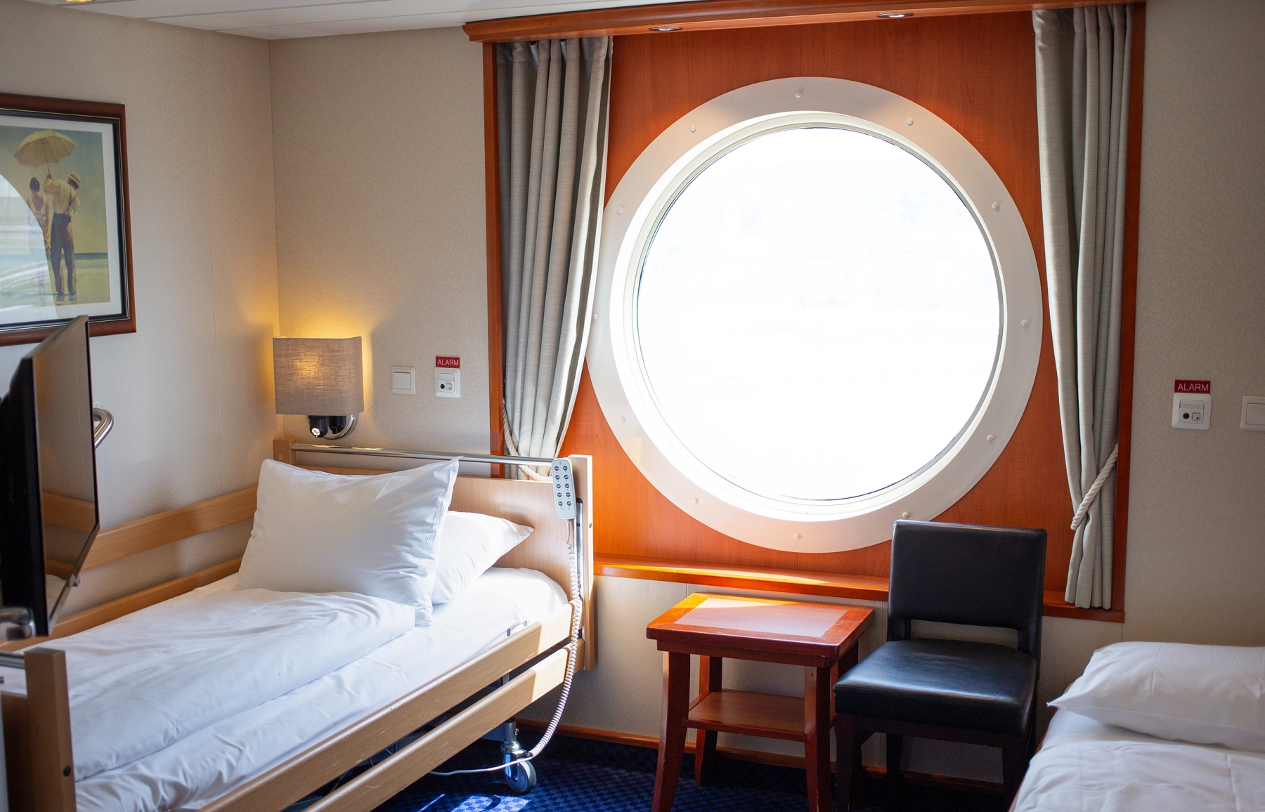 Handicap lugar med havutsikt