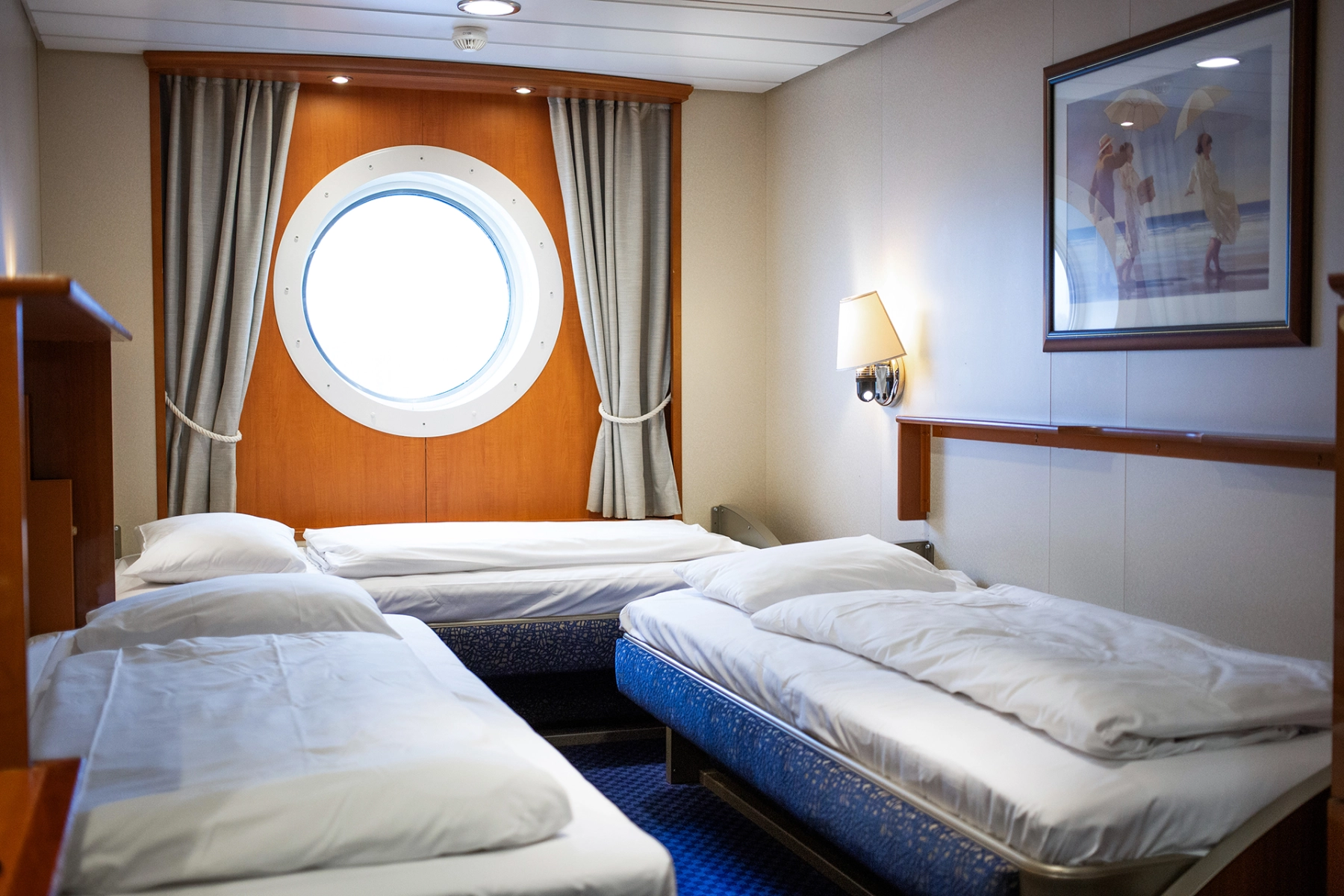 Større standardlugar med 3 senger