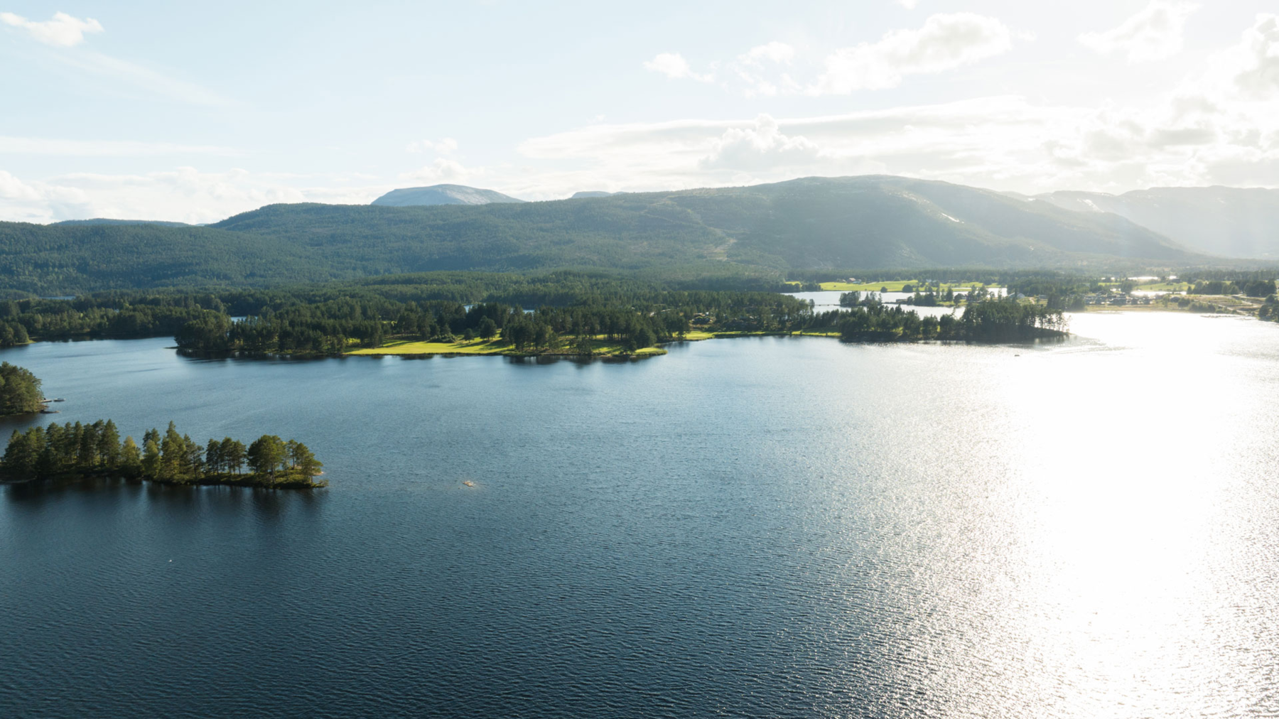 Vrådal om sommeren foto Kjetil Kalis