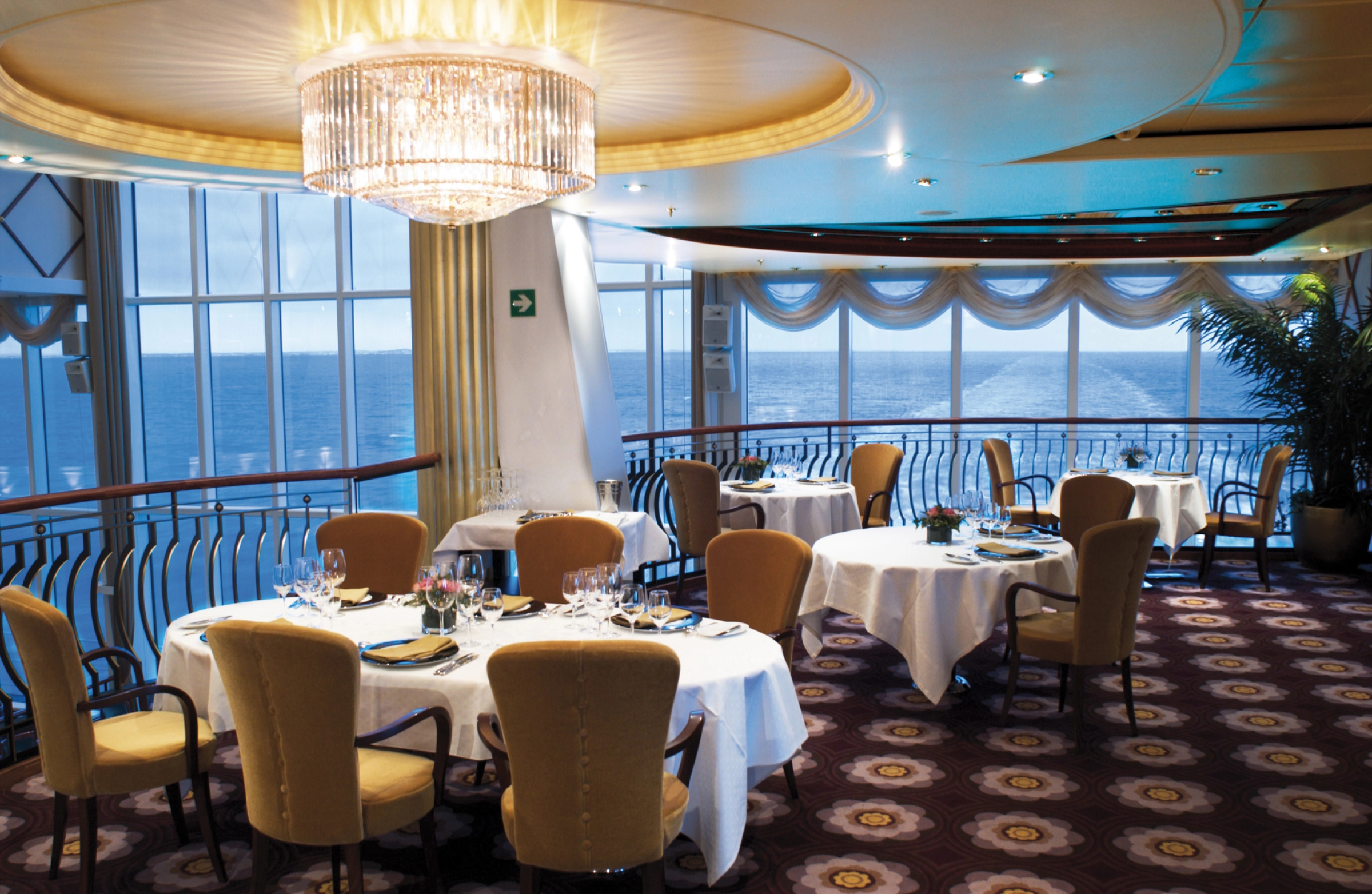 Gourmetrestauranten på Color Fantasy