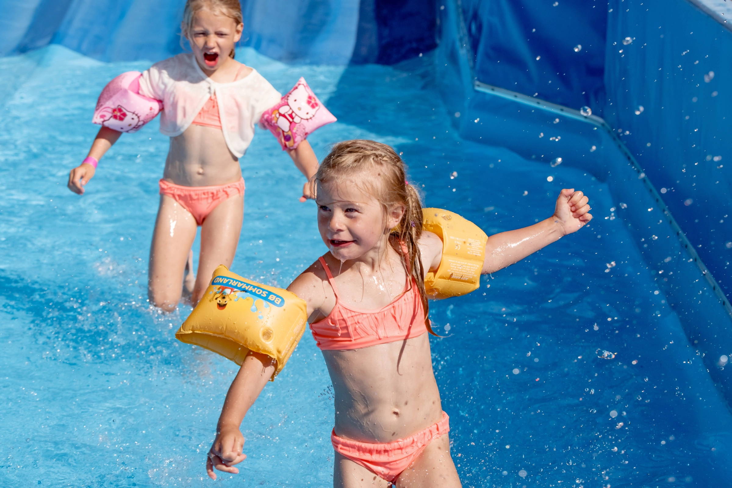 Having fun in the Bø Sommarland water park _Avia - Visit Telemark .jpg