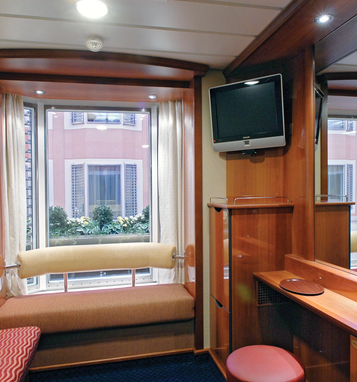 Standardlugar med promenadeutsikt og køyeseng