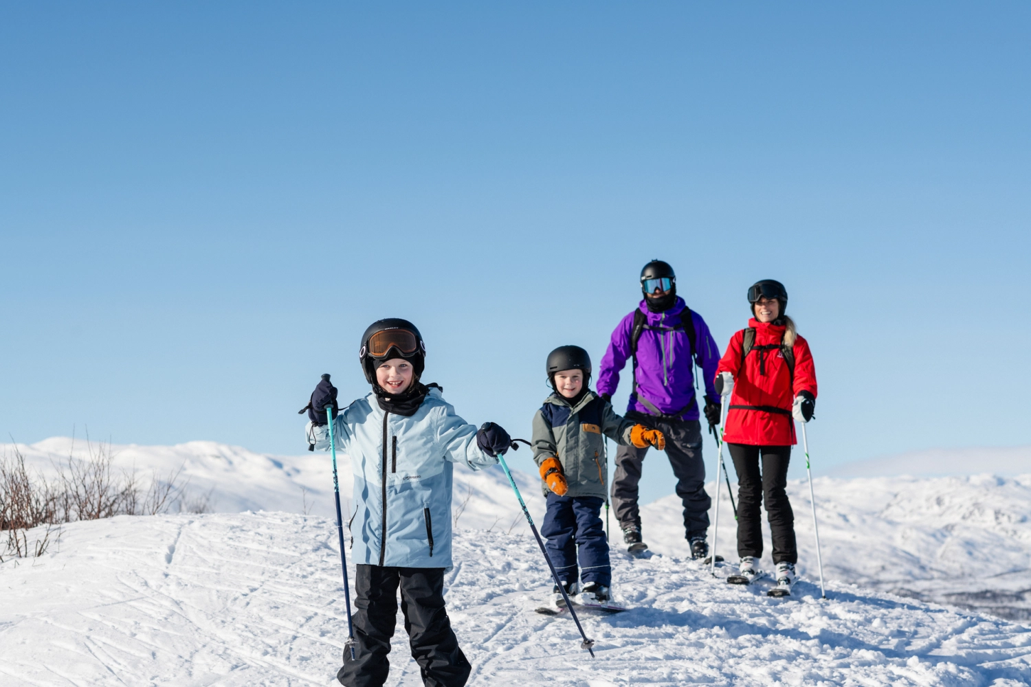 Familie står på skiferie i Rauland, Foto Arild Danielsen Color Line